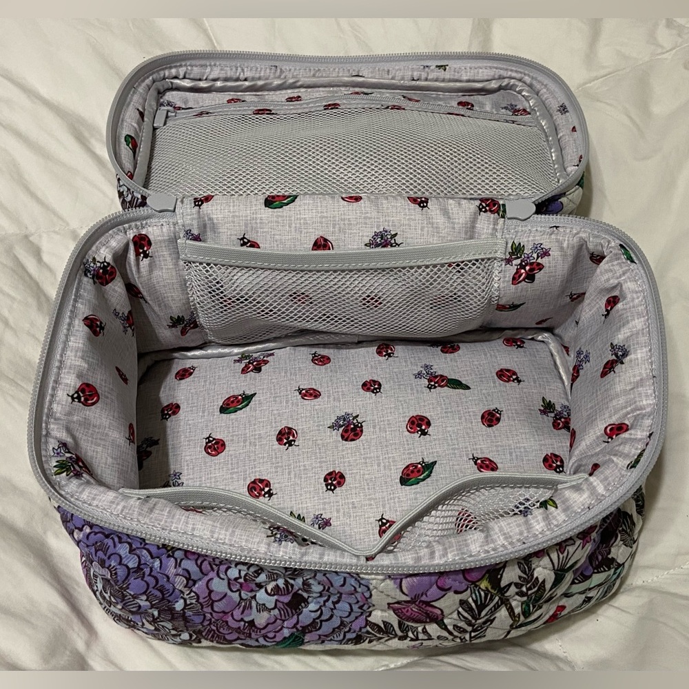 VERA BRADLEY LAVENDER MEADOW ICONIC BRUSH UP COSMETIC CASE - Picture 9 of 12